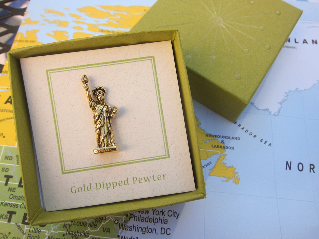 Statue of Liberty Gold Lapel Pin