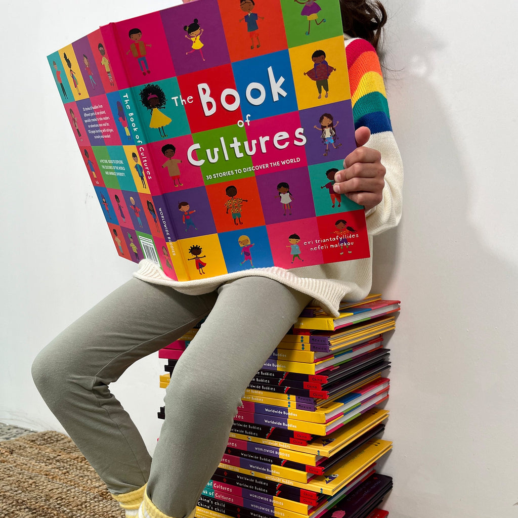The Bookworm Bundle by Worldwide Buddies